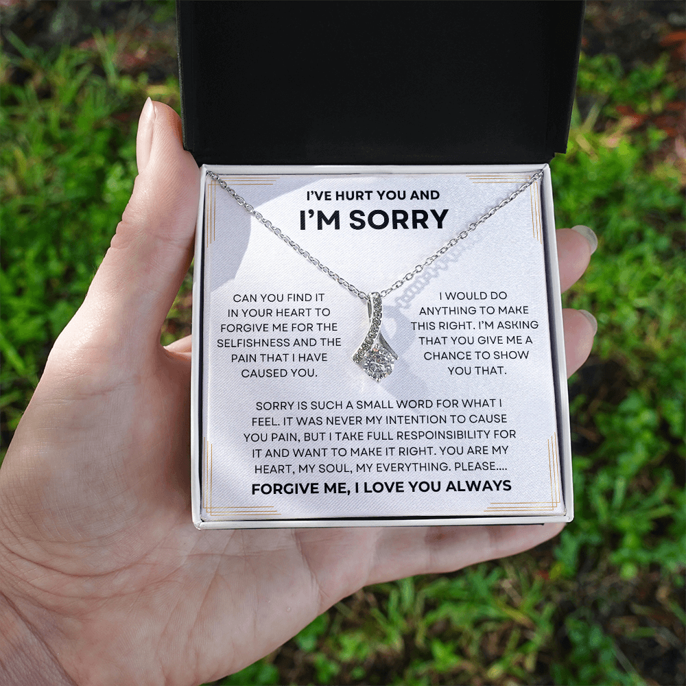 I'M SORRY | ALLURING BEAUTY NECKLACE