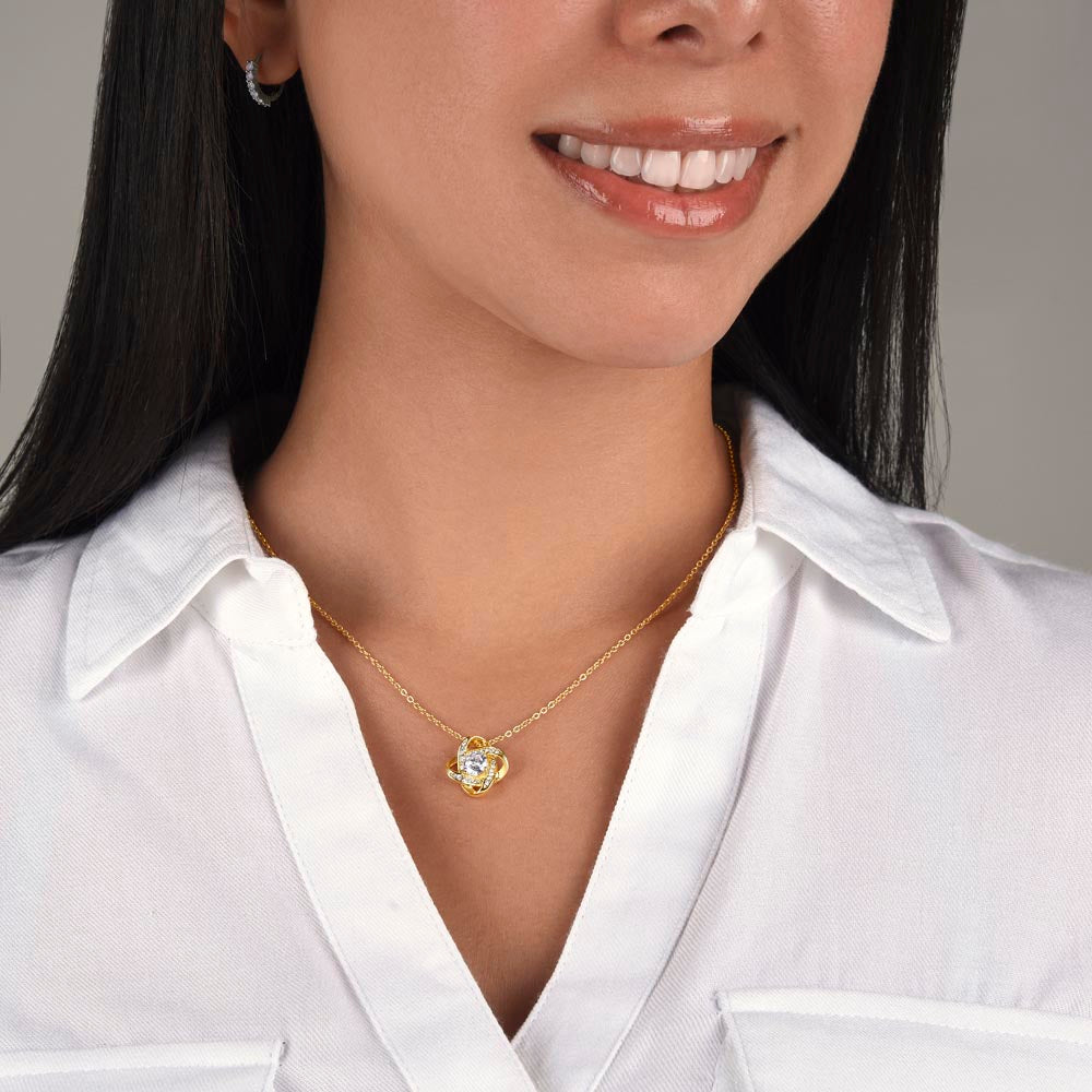 TO MY BEAUTIFUL WIFE | LOVE KNOT NECKLACE