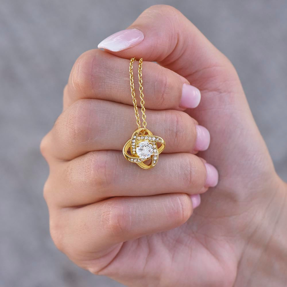 TO MY BEAUTIFUL WIFE | LOVE KNOT NECKLACE